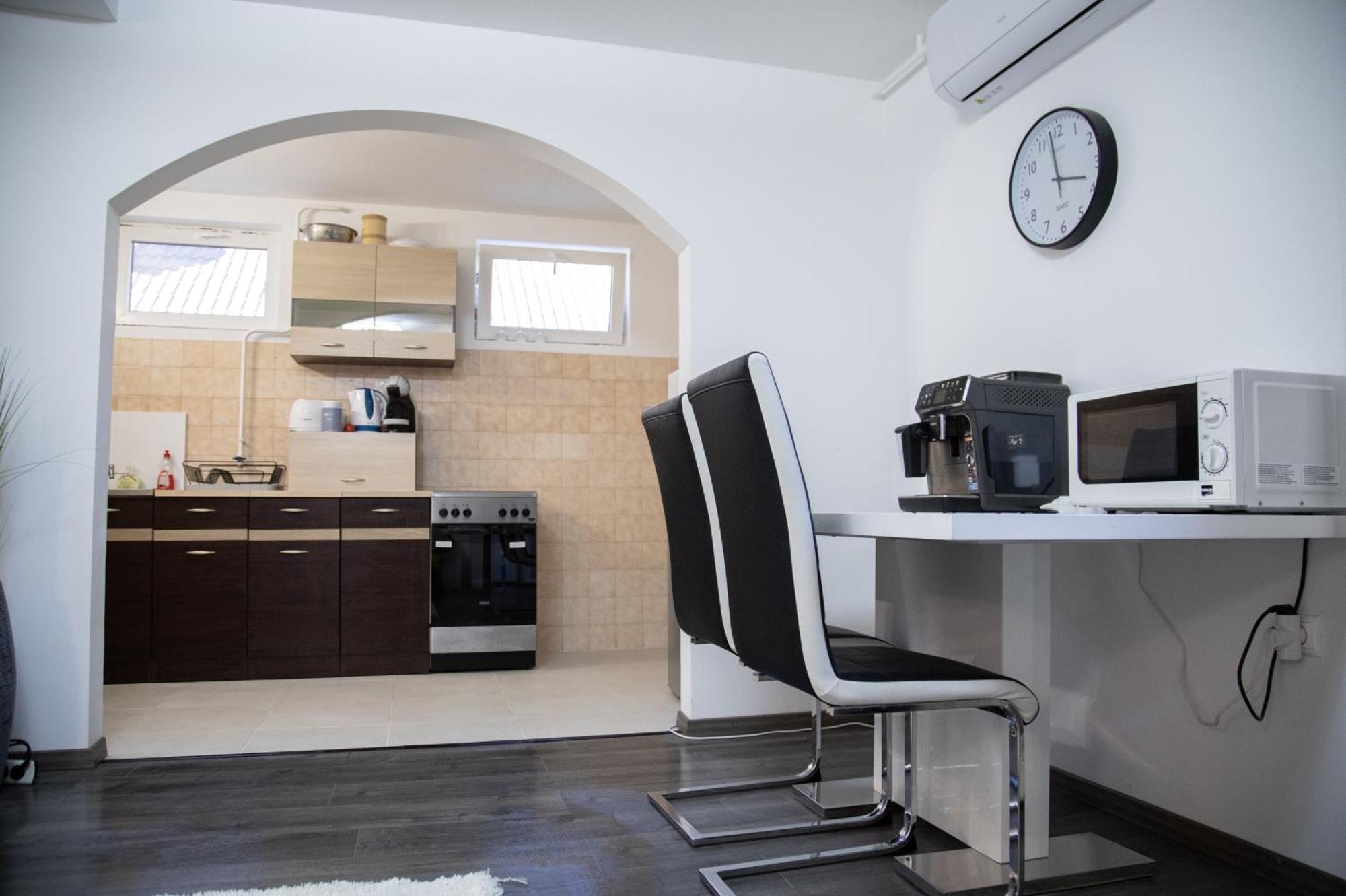 Nyuszis Apartman Kiskunmajsa Ngoại thất bức ảnh