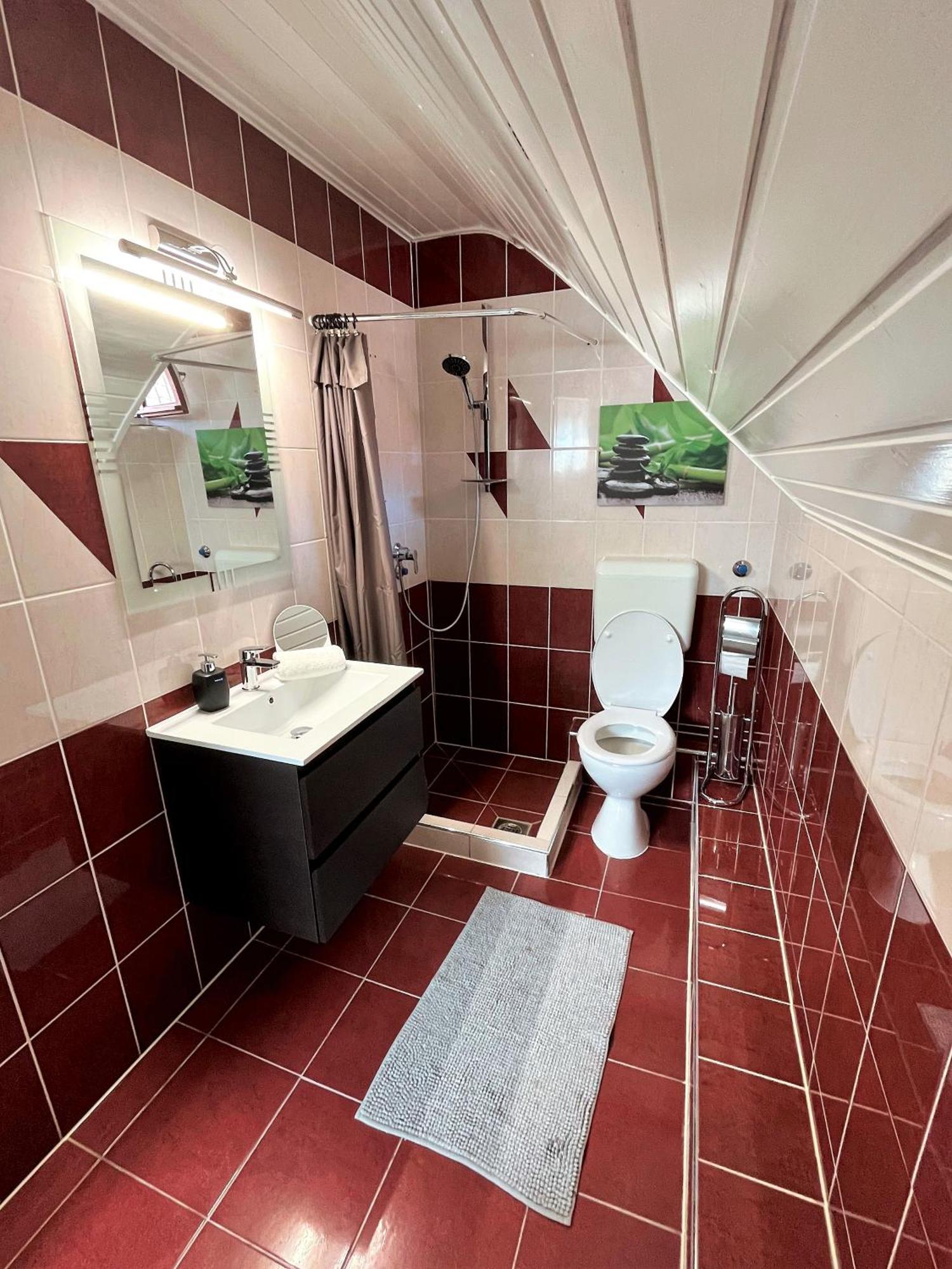Nyuszis Apartman Kiskunmajsa Ngoại thất bức ảnh